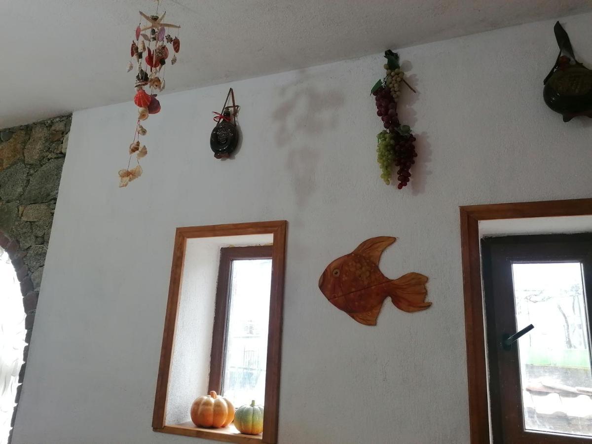 カロファー Лилянината Къщаヴィラ エクステリア 写真